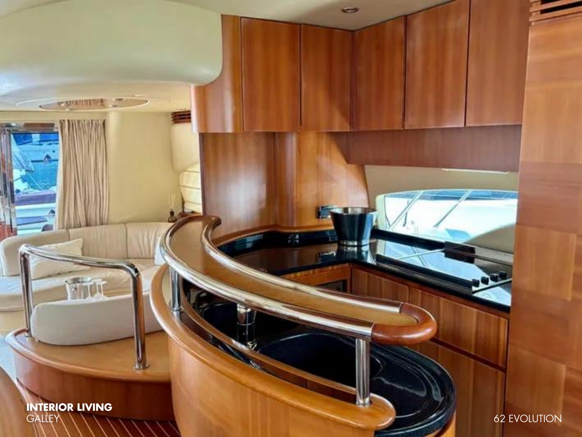 2008 AZIMUT 62E BF