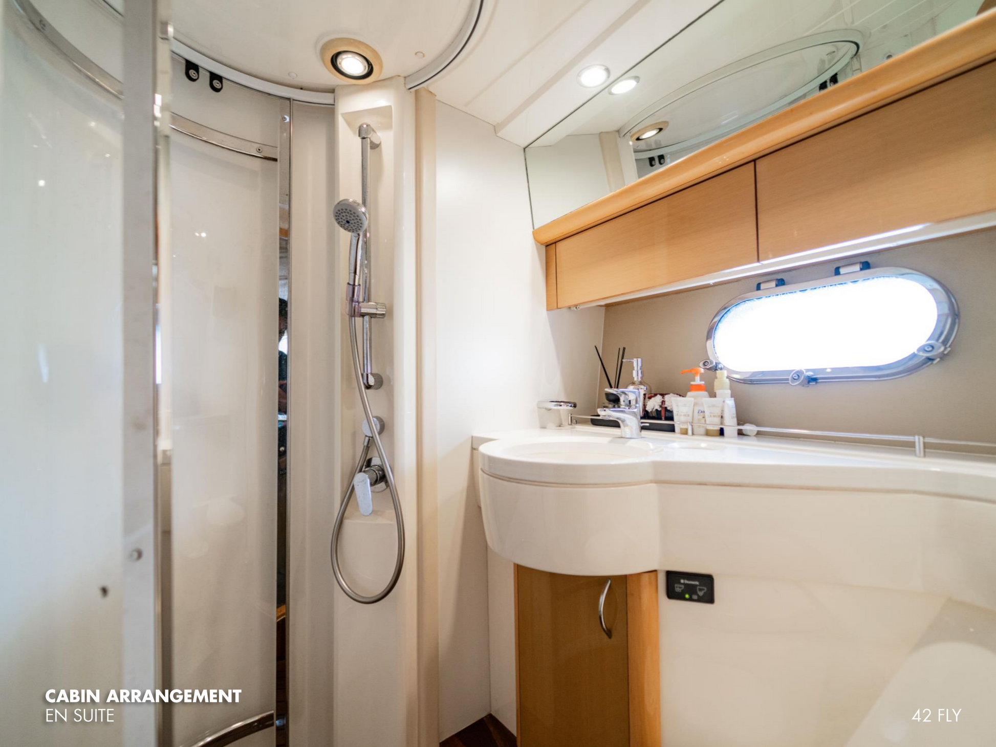 2009 PRINCESS 42 bf