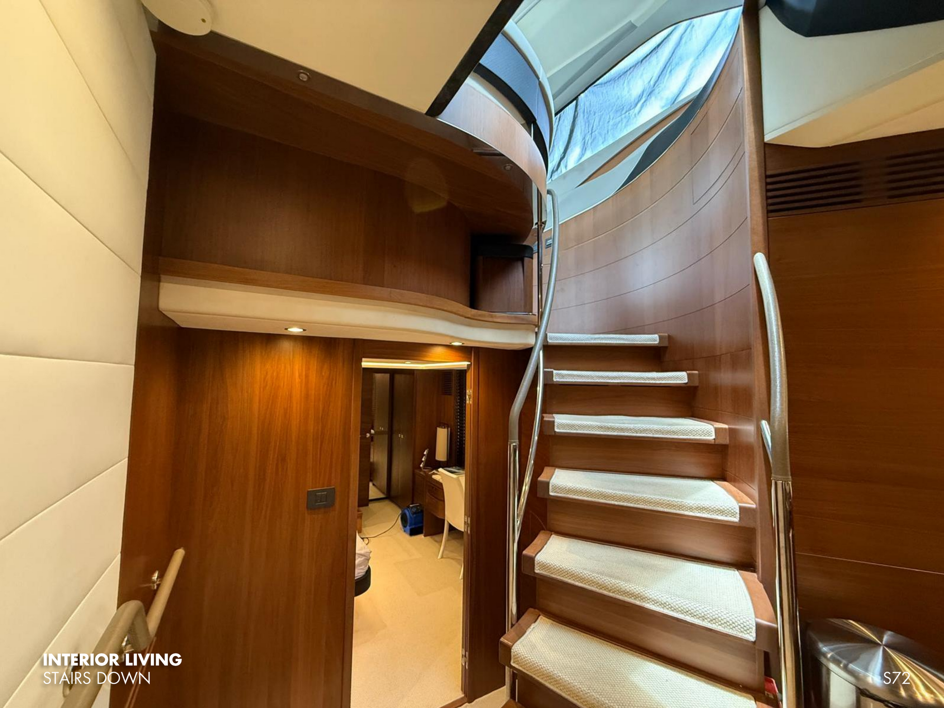 2016 PRINCESS S72 BF
