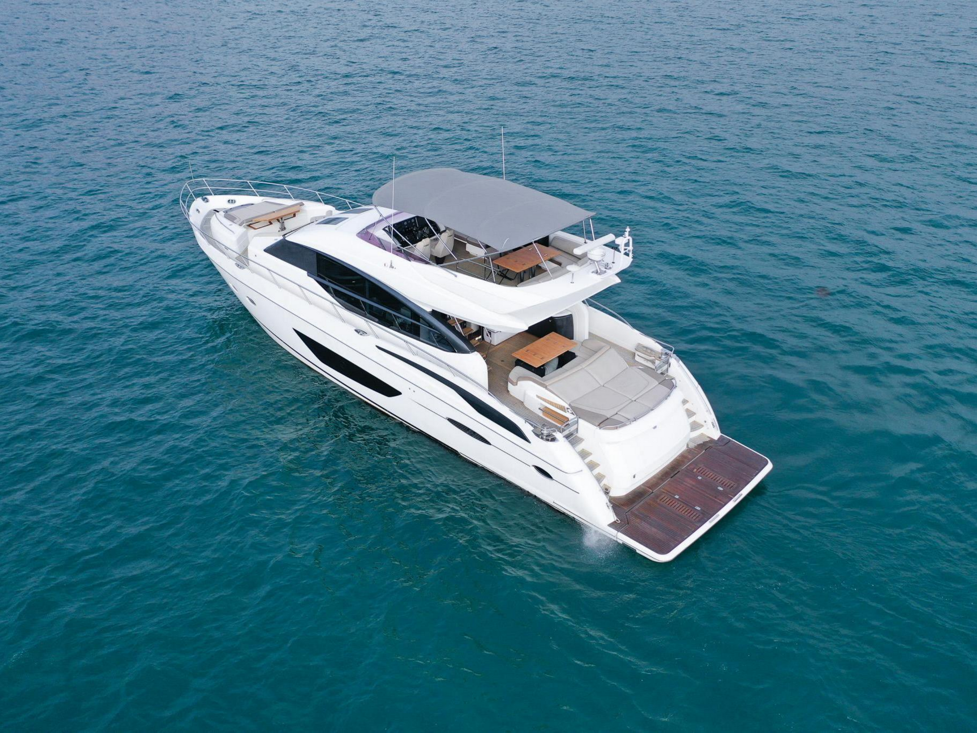 2016 PRINCESS S72 BF